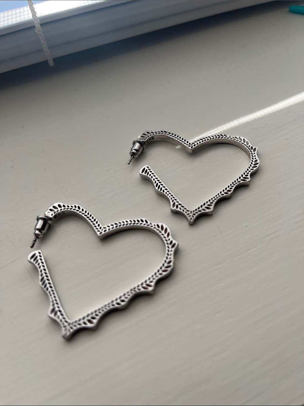 Kendra Scott Silver Heart Filigree Hoop Earrings - Open Heart Design